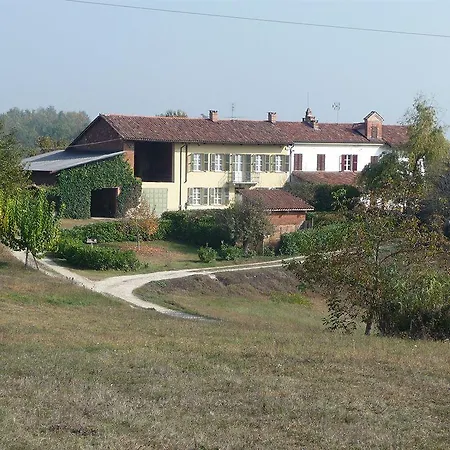 Cascina Bricchetto Bed & Breakfast 3*