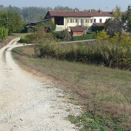 Bed & Breakfast Cascina Bricchetto 2*