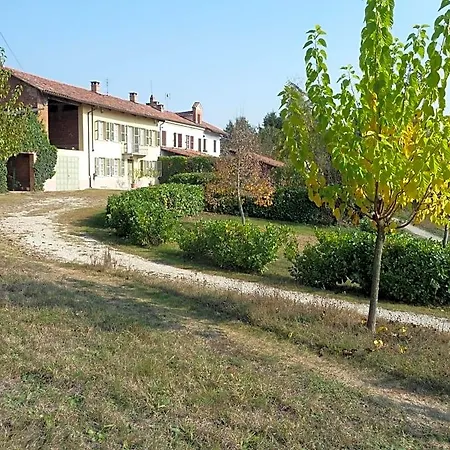 Cascina Bricchetto 3*